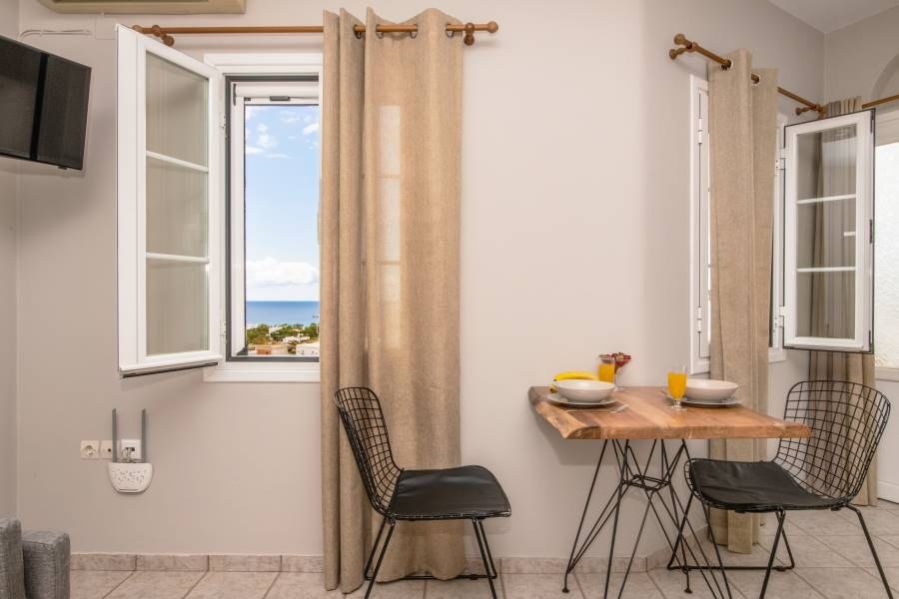 ενοικιαζομενα διαμερισματα τηνοσ